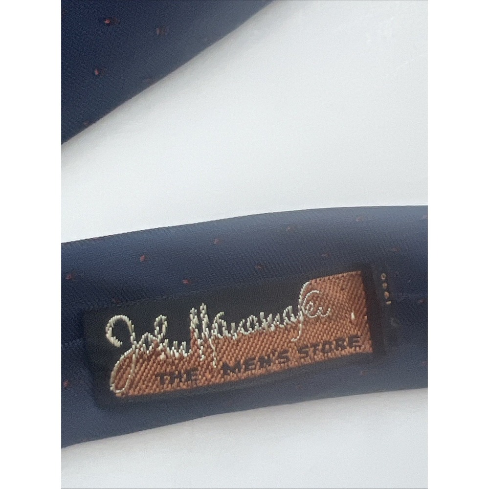 John Wanamaker Navy Mini Red Dot Bert Pulitzer Hand Printed 100% Silk Tie - Picture 4 of 5